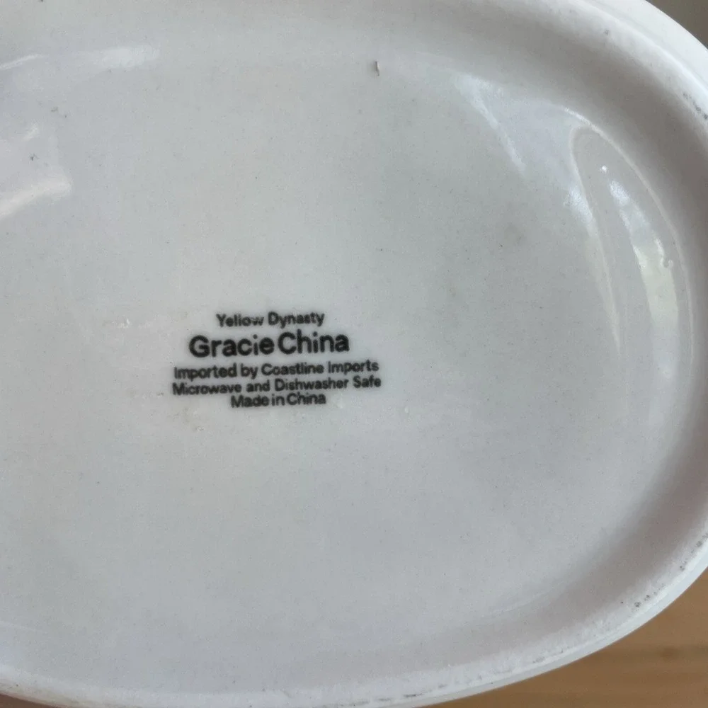 Coastline Imports Gracie‎ China Yellow Dynasty Teapot New Tea Brew Oval 32 oz